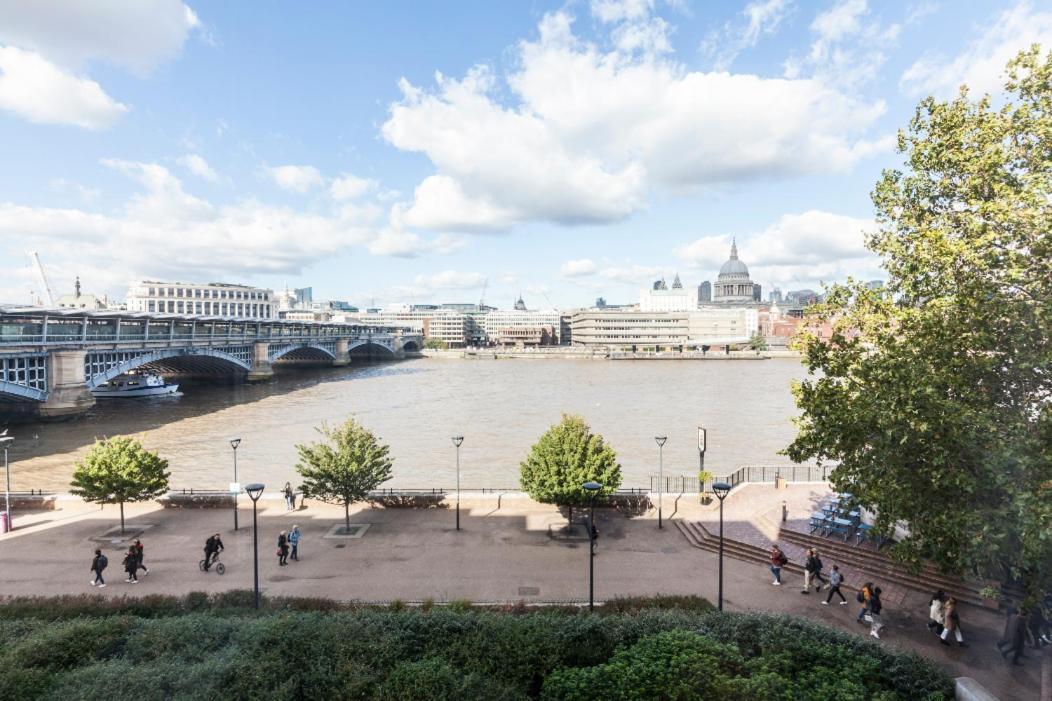 Tate Modern River View London Exterior photo